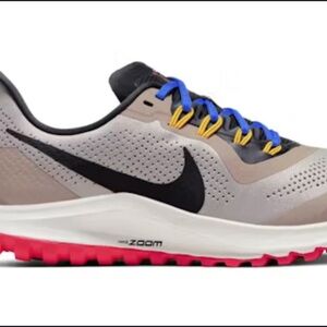 Nike Air Zoom Pegasus 36 Trail Size 9